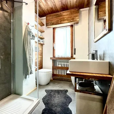 Lejlighed Le Marmotte, Relax, Walks, Golf, Wi-fi Sestriere